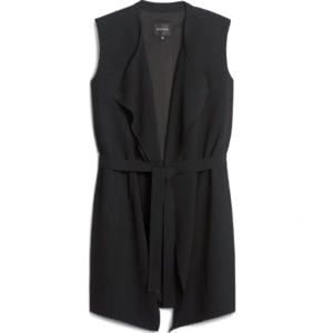 Aritzia Babaton Marcelo Vest in Espace (White/Ivory)